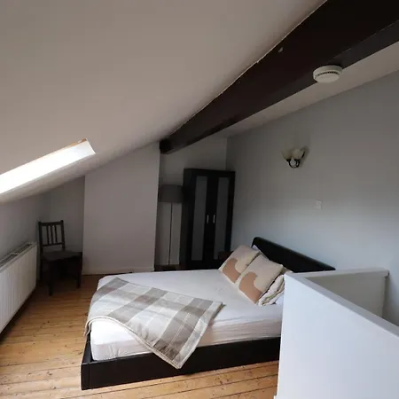 Dweller Homes 3* Leeds (West Yorkshire)